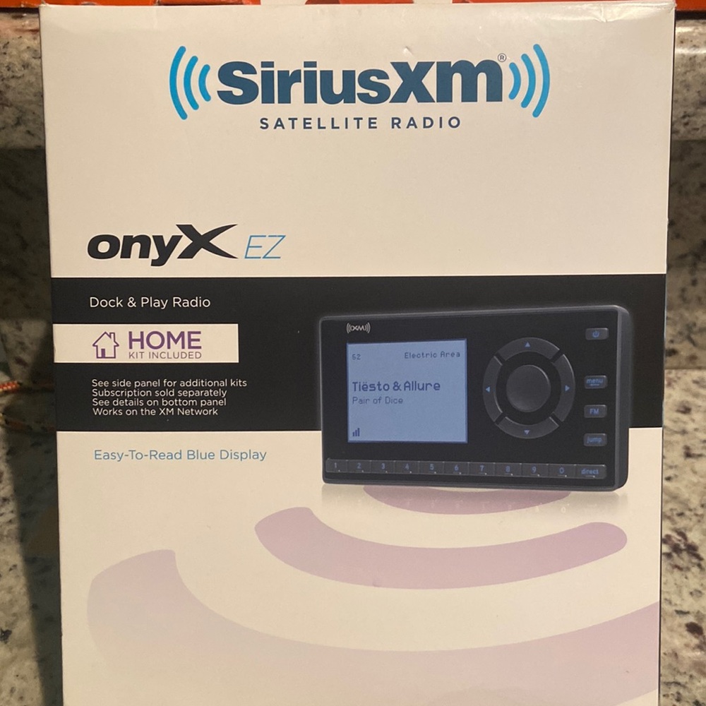 SIRIUS XM- XEZ1H1. Onyx. New in box
